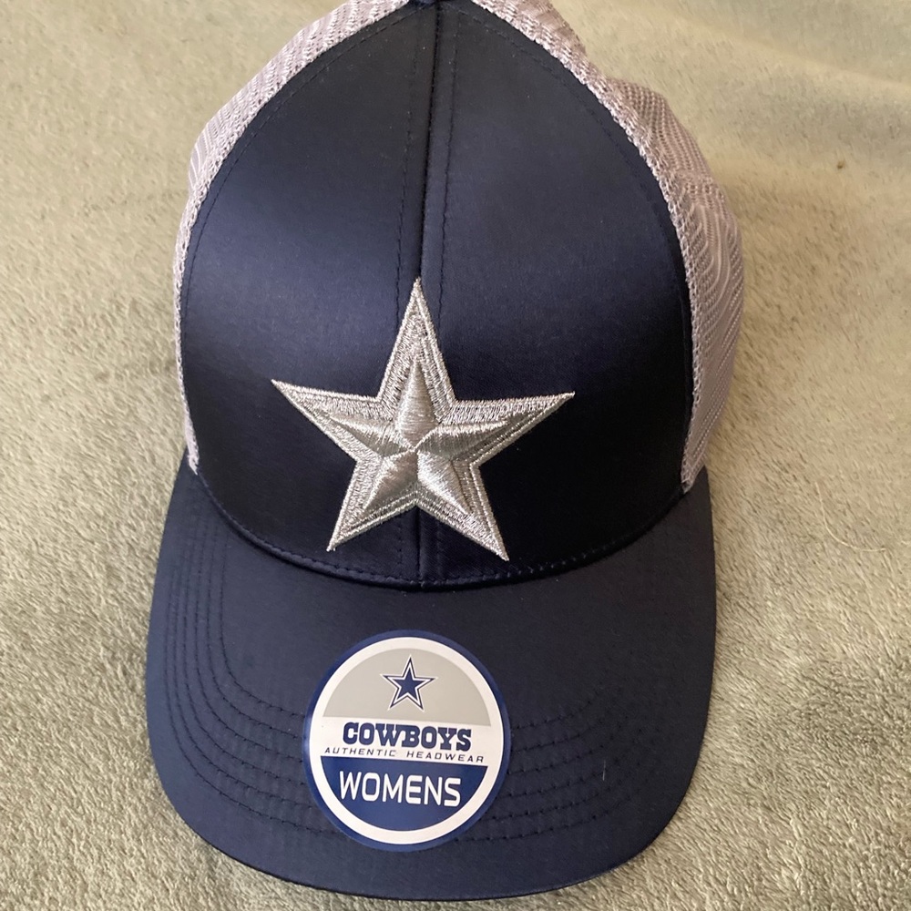 Woman’s Official Dallas Cowboys Hat